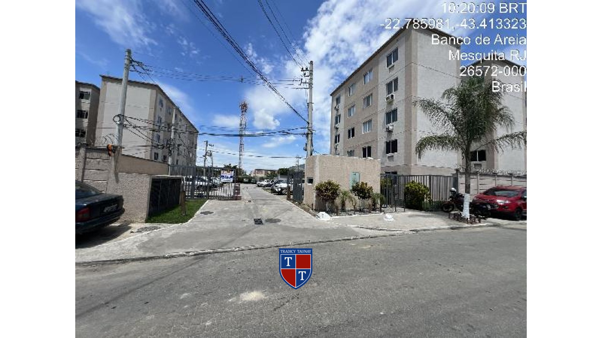 APARTAMENTO em VILA NORMA