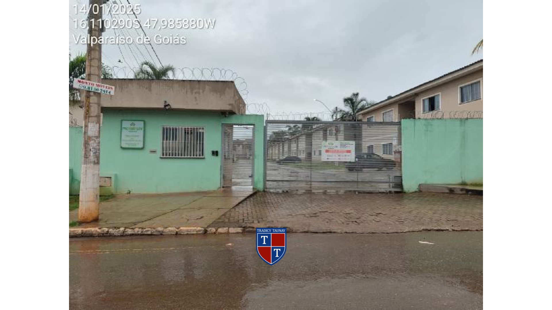 APARTAMENTO em CHACARAS E MANSOES SANTA MARIA