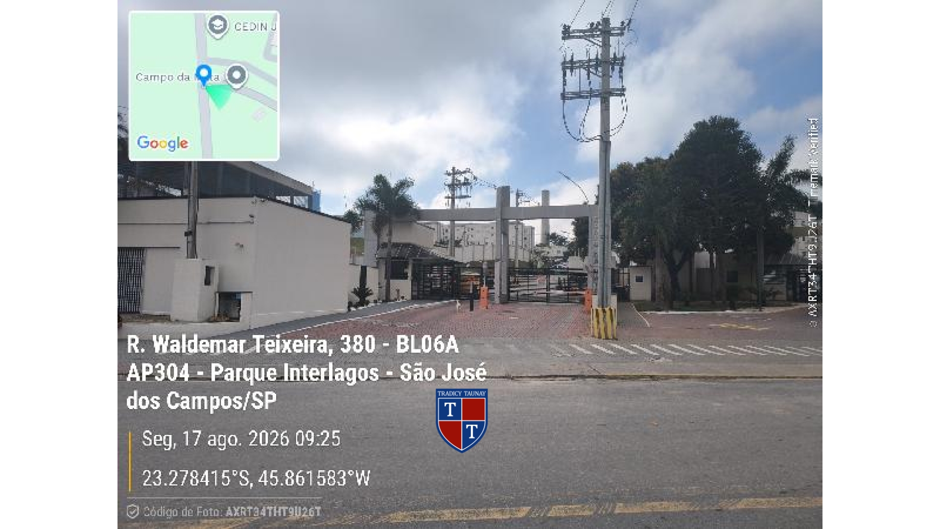 APARTAMENTO em JARDIM TORRAO DE OURO