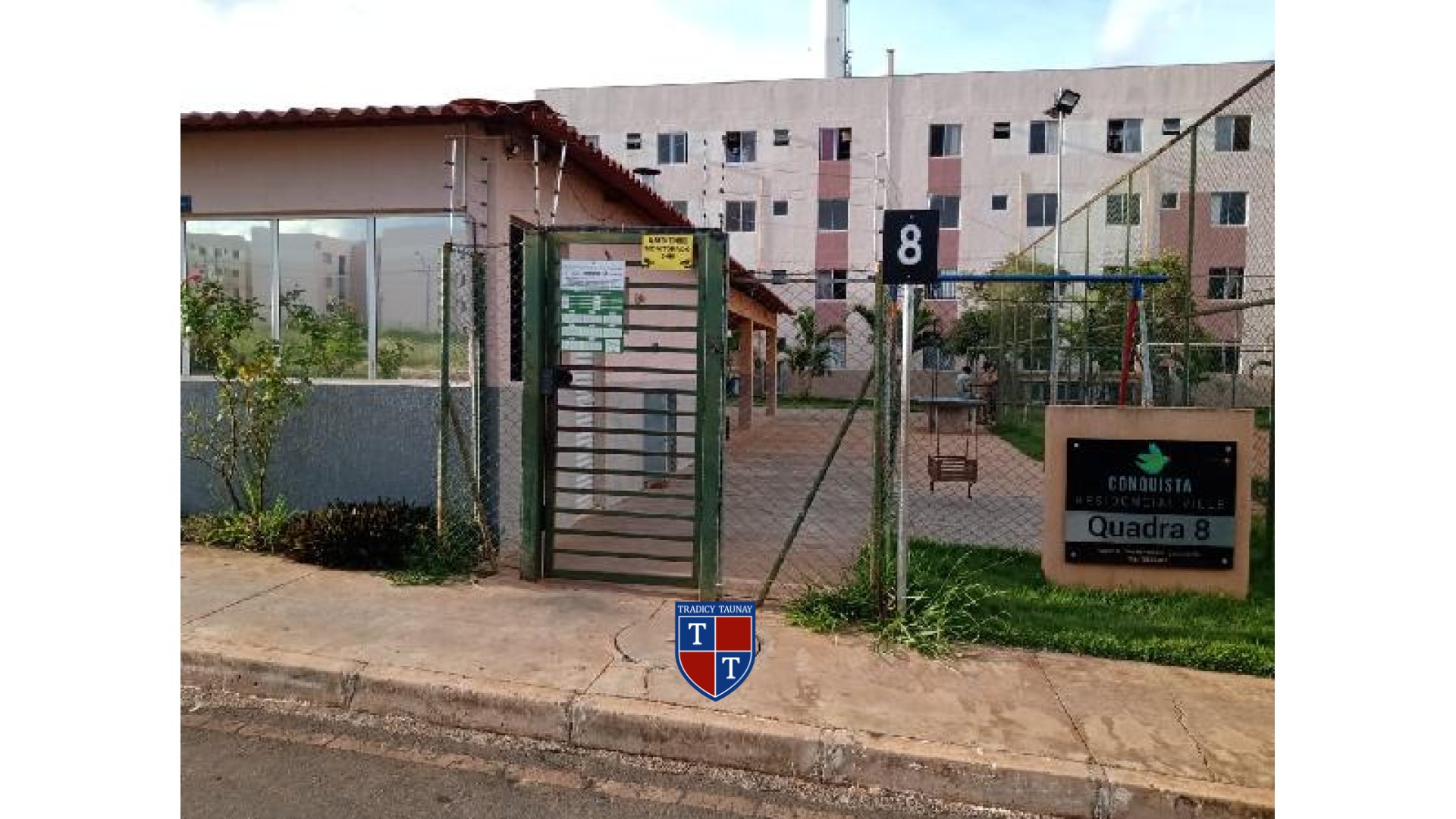 APARTAMENTO em LOTEAMENTO RAQUEL PIMENTEL