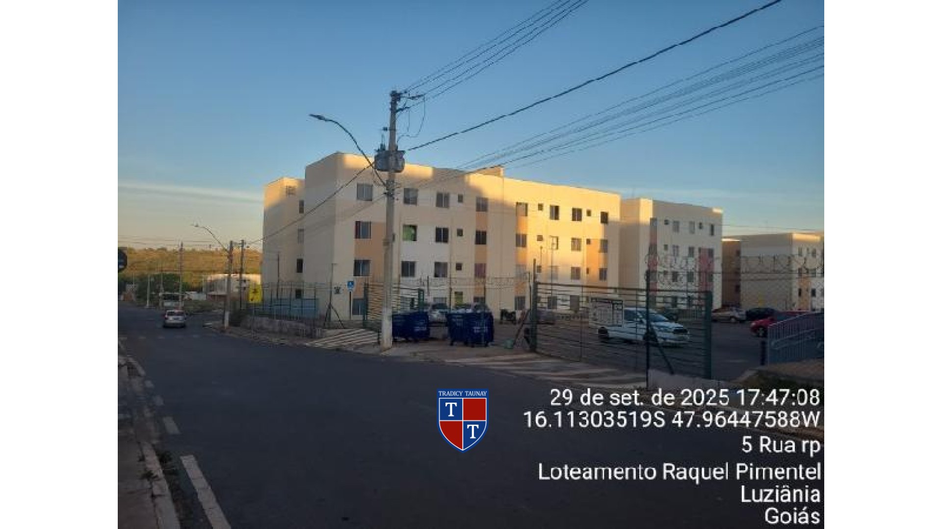 APARTAMENTO em LOTEAMENTO RAQUEL PIMENTEL