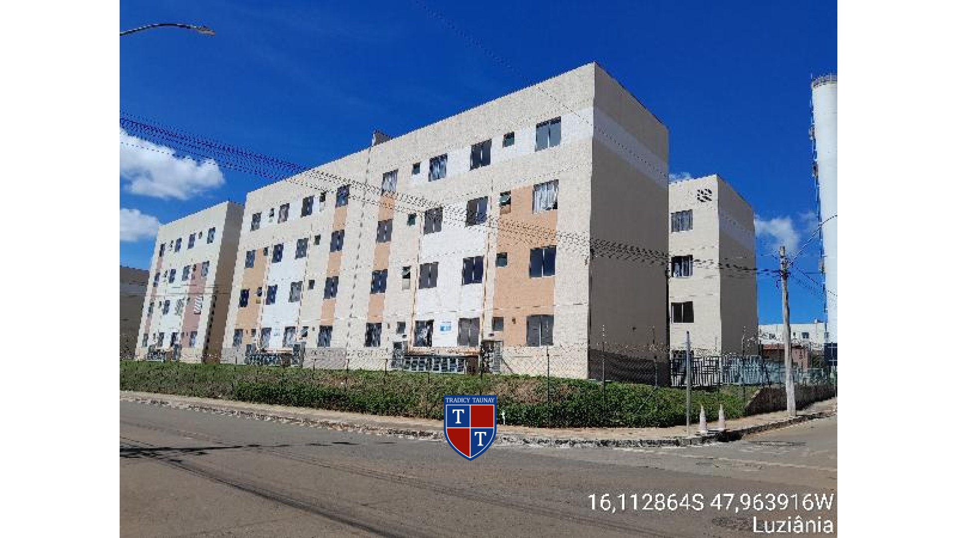 Foto 1 de APARTAMENTO em LOTEAMENTO RAQUEL PIMENTEL, LUZIANIA/GO - Imóvel Retomado CAIXA Ref 8787705746651