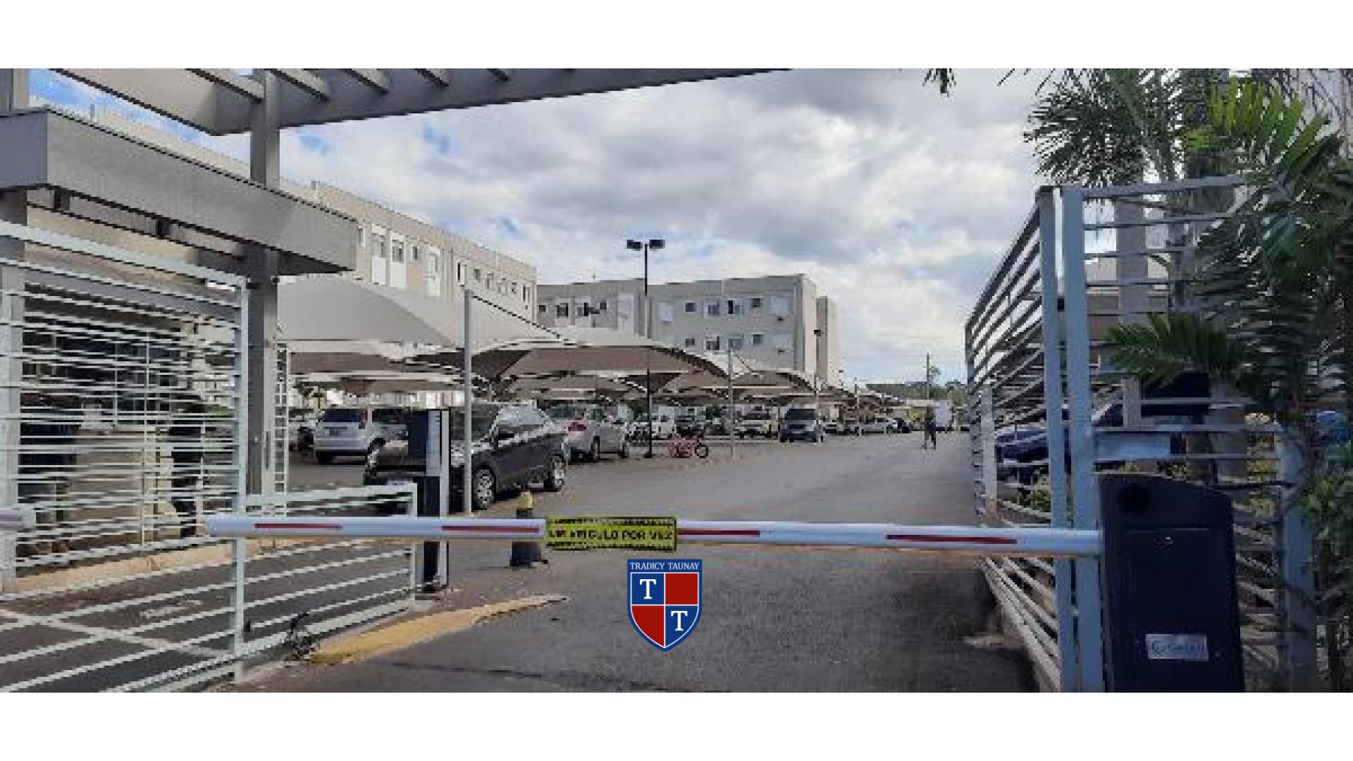 APARTAMENTO em JARDIM HEITOR RIGON