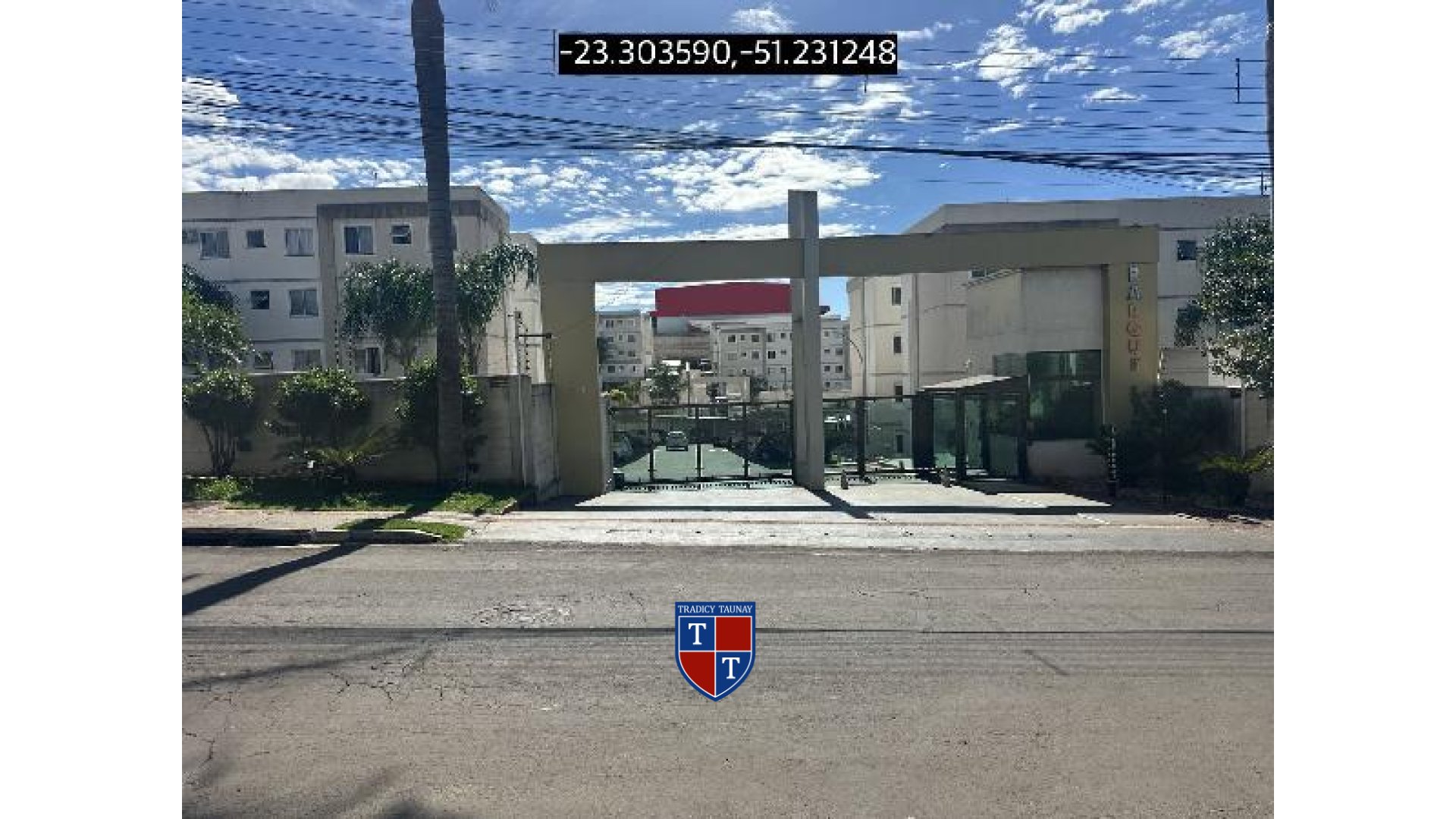 APARTAMENTO em JARDIM ANA ELIZA
