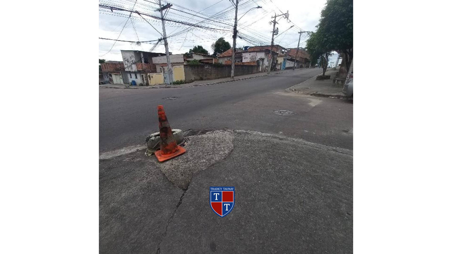 APARTAMENTO em JARDIM CATARINA