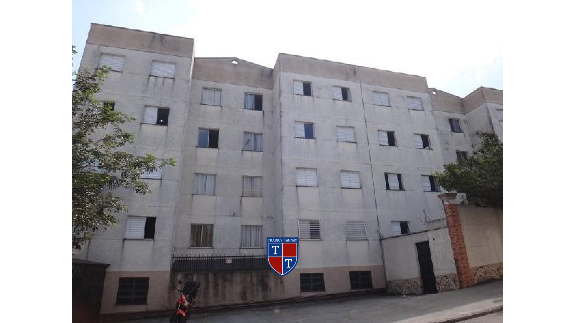 APARTAMENTO em VILA NOVA BONSUCESSO