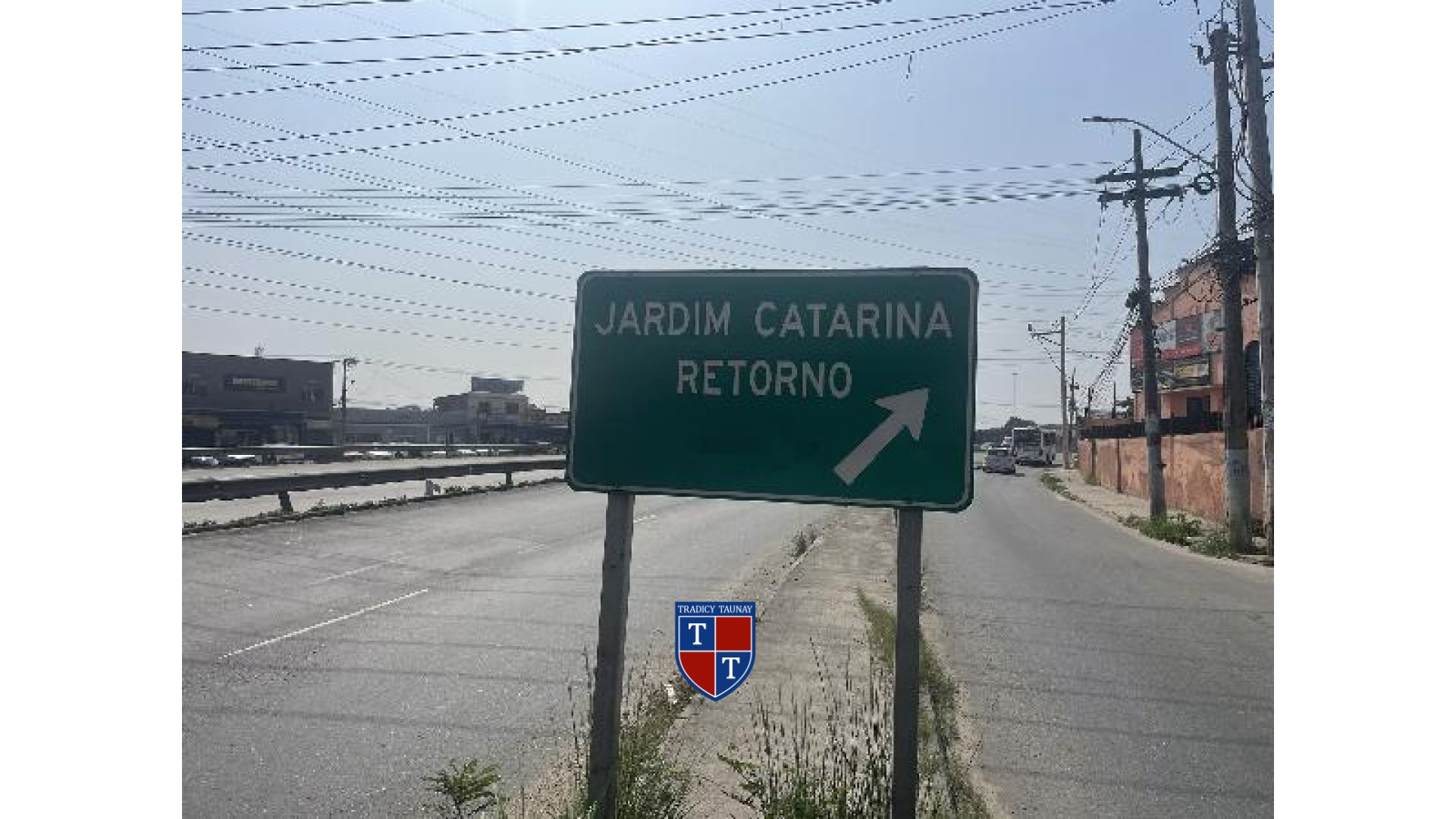 APARTAMENTO em JARDIM CATARINA