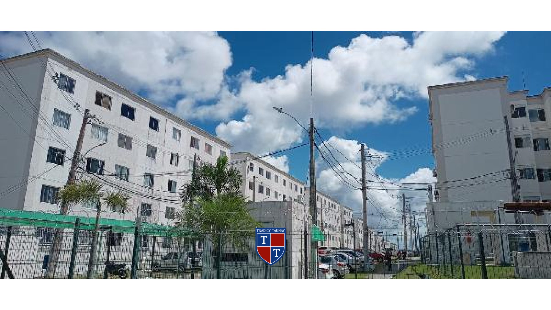 Foto 1 de APARTAMENTO em AREIA BRANCA, SALVADOR/BA - Imóvel Retomado CAIXA Ref 8787706197406