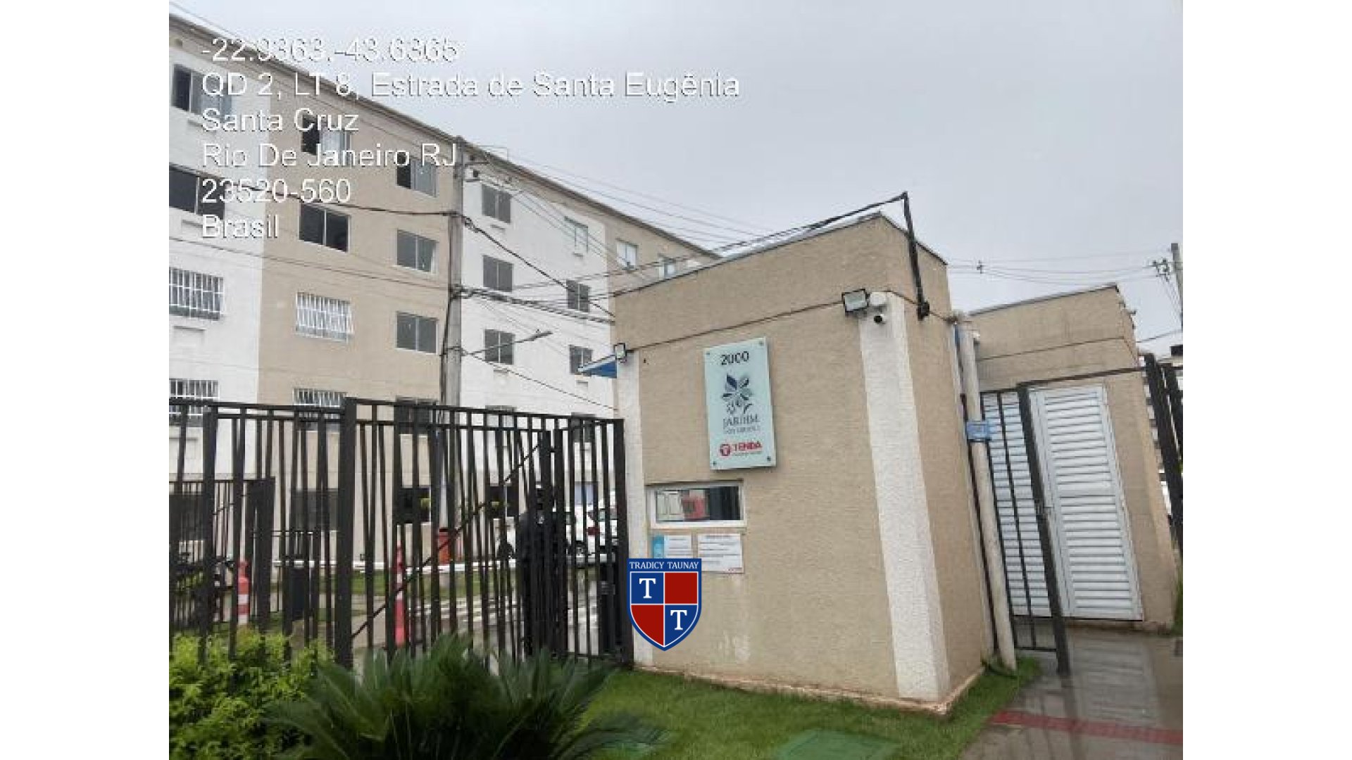 APARTAMENTO em SANTA CRUZ
