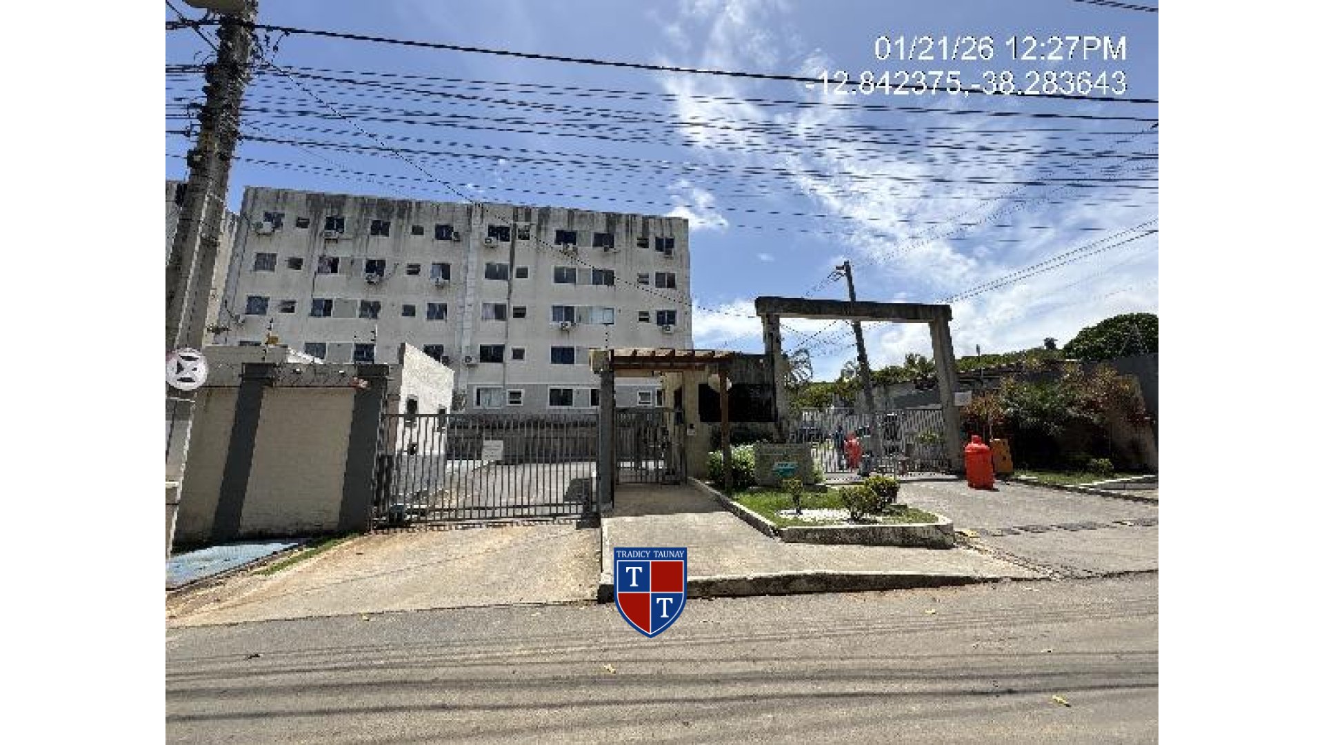 APARTAMENTO em CATU DE ABRANTES (ABRANTES)