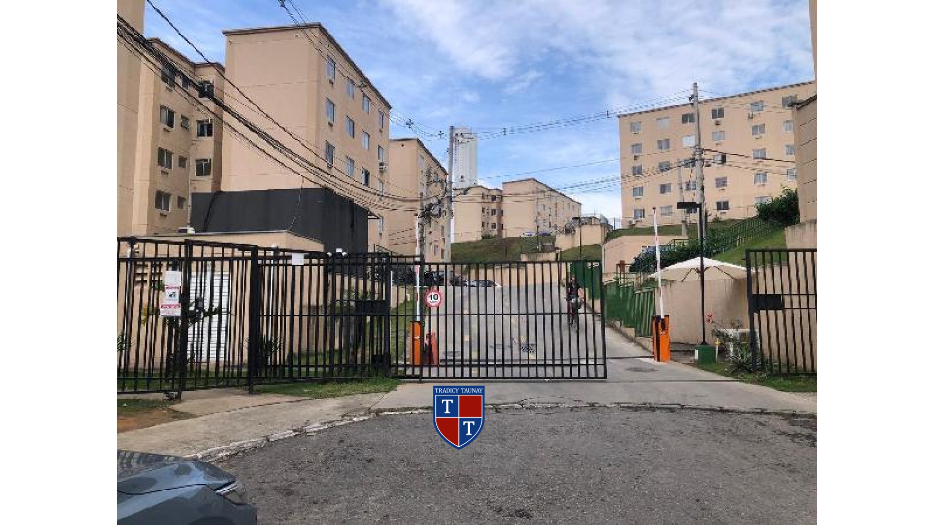 APARTAMENTO em CERAMICA