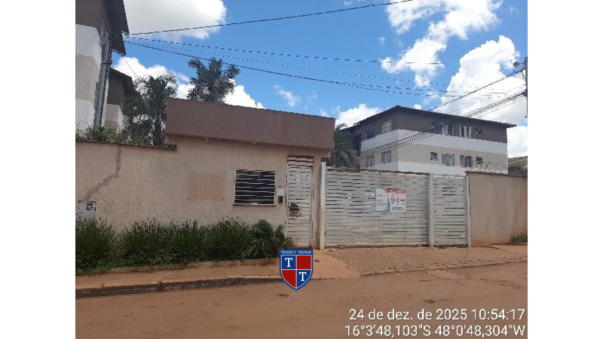 APARTAMENTO em SETOR DE CHACARAS ANHANGUERA C