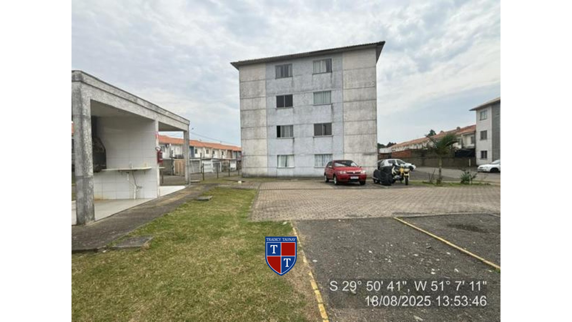 APARTAMENTO em IPIRANGA