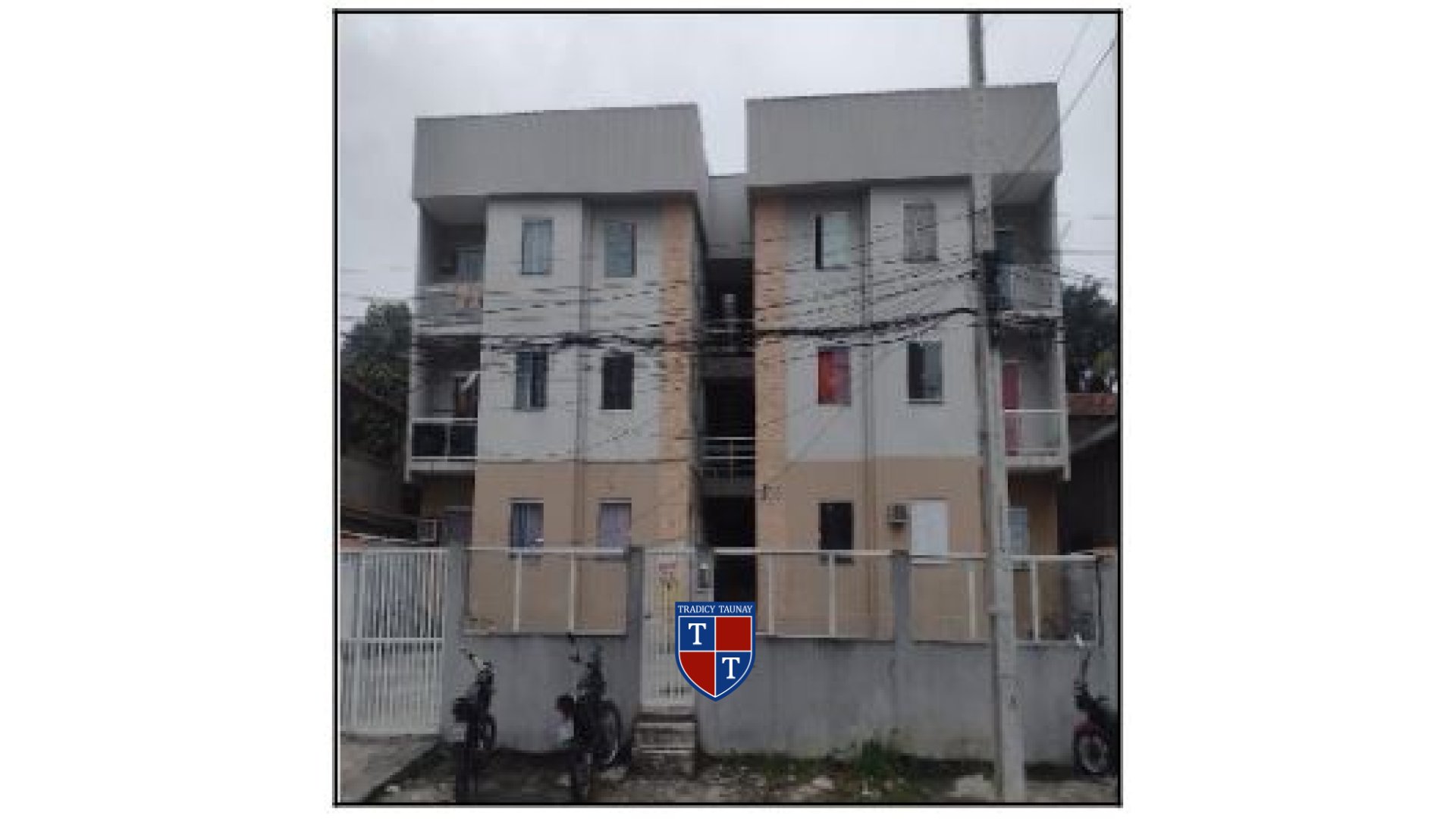 APARTAMENTO em JARDIM CATARINA