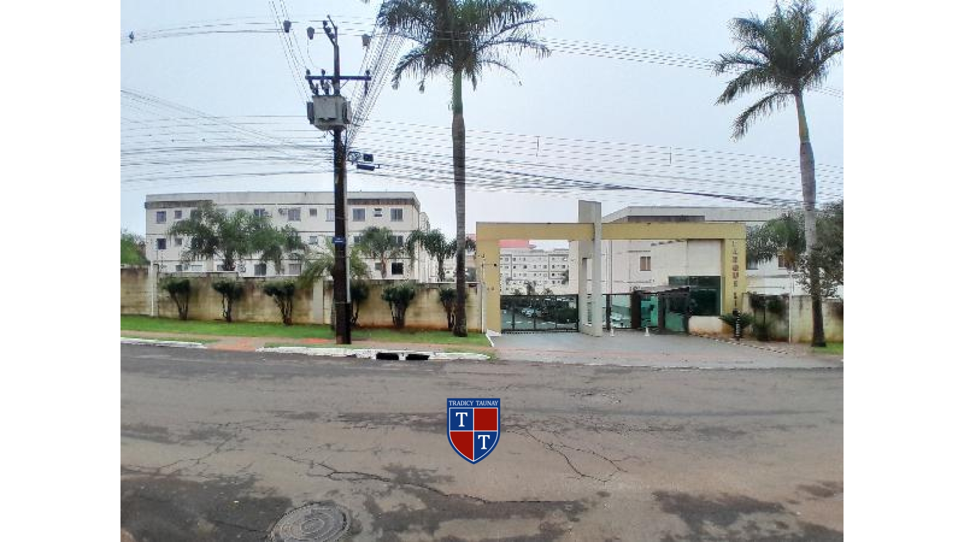 APARTAMENTO em JARDIM ANA ELIZA