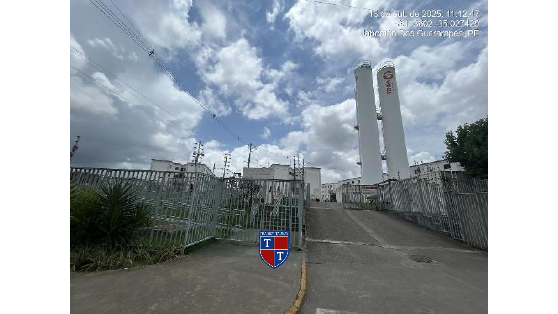 APARTAMENTO em BULHOES