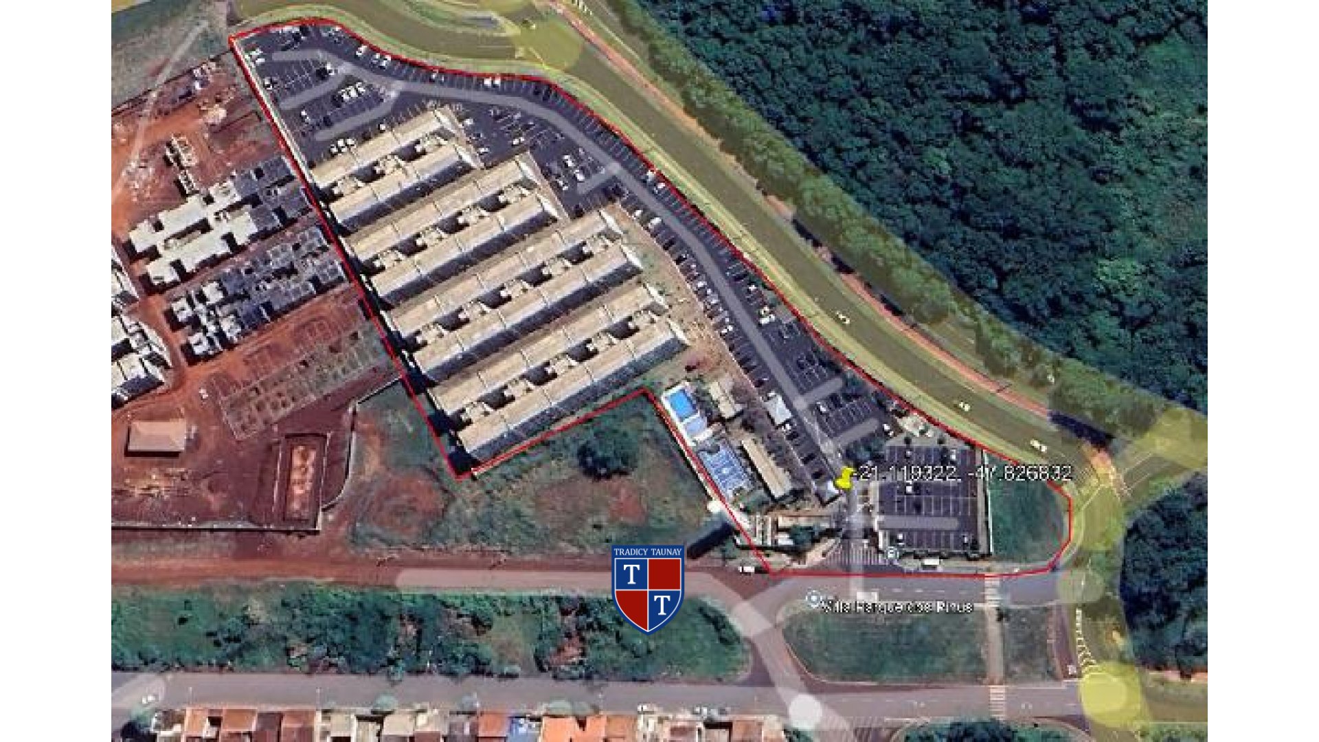 APARTAMENTO em PARQUE DOS PINUS