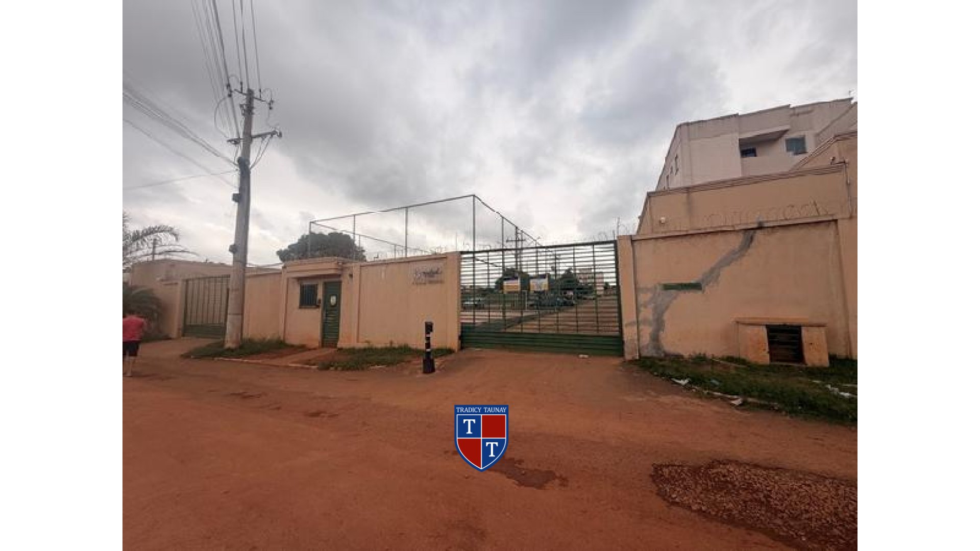 APARTAMENTO em CHACARAS SANTA MARIA