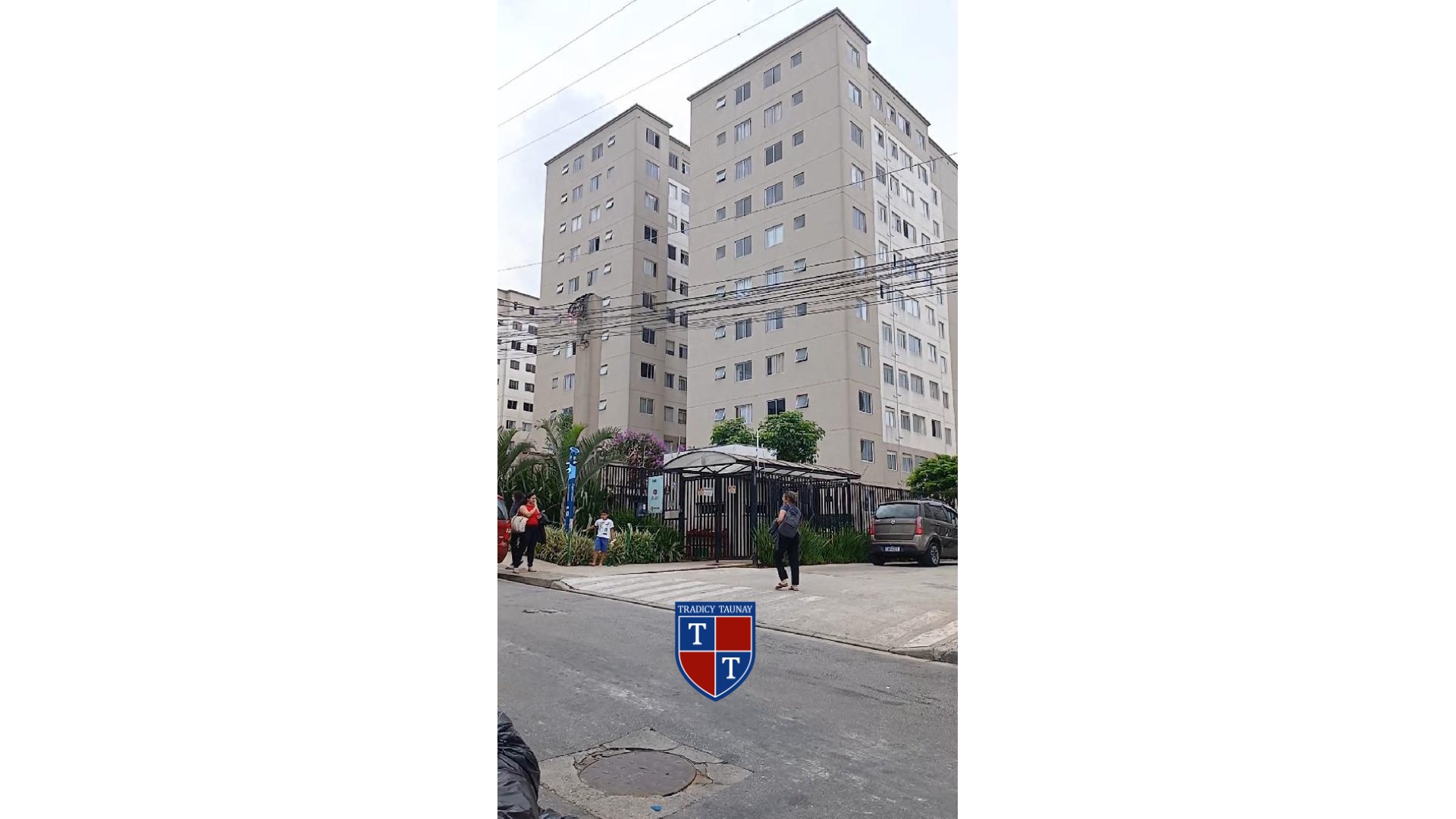 APARTAMENTO em JARDIM DO LAGO