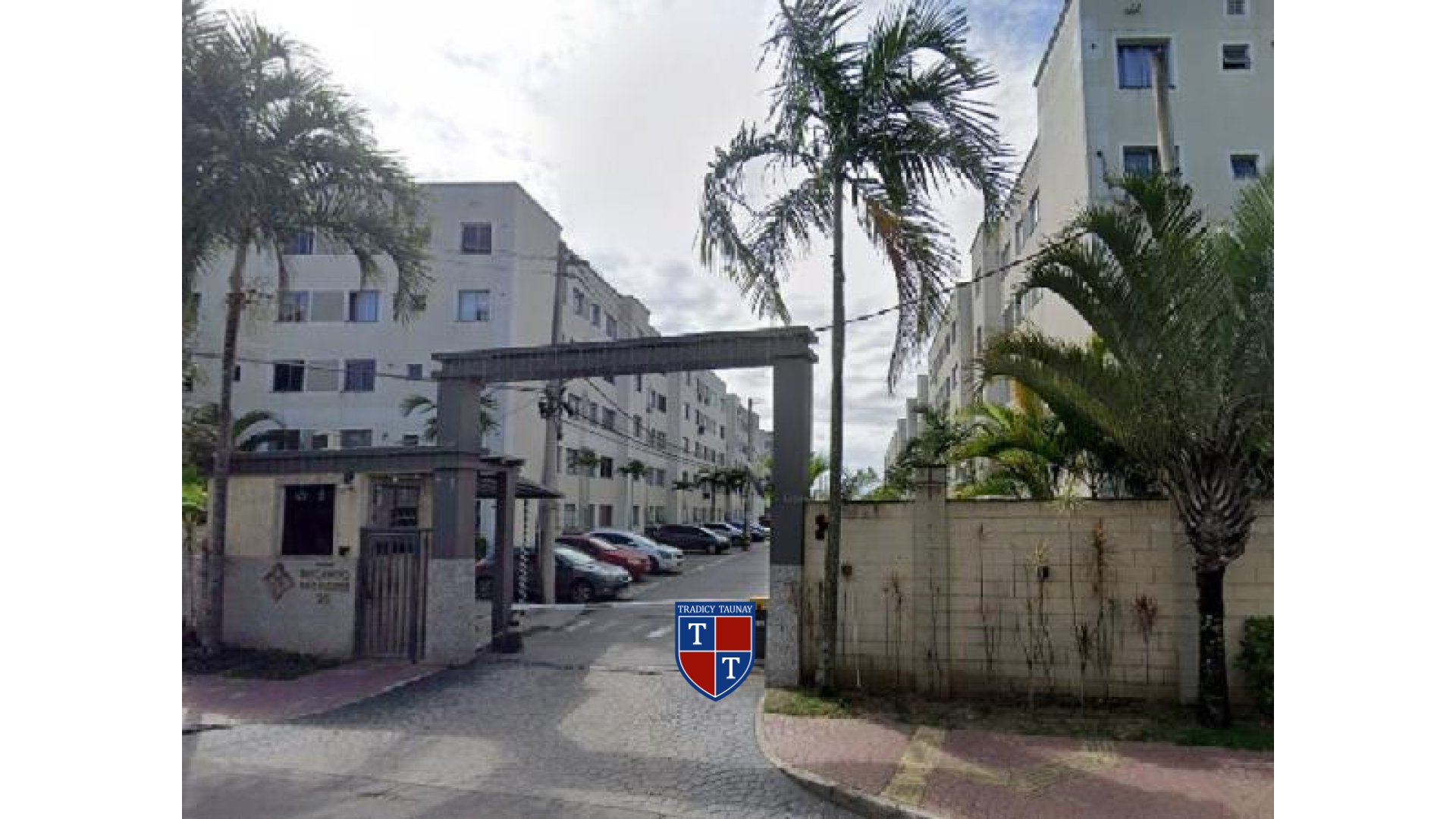 APARTAMENTO em SANTA CRUZ