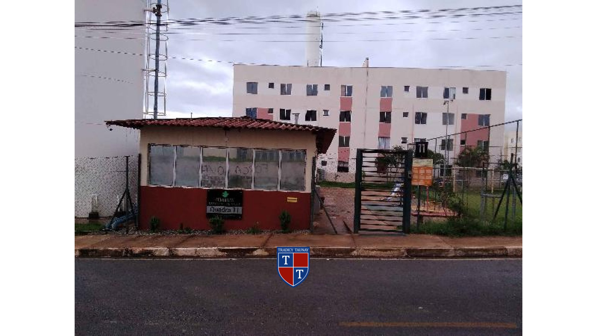 APARTAMENTO em LOTEAMENTO RAQUEL PIMENTEL