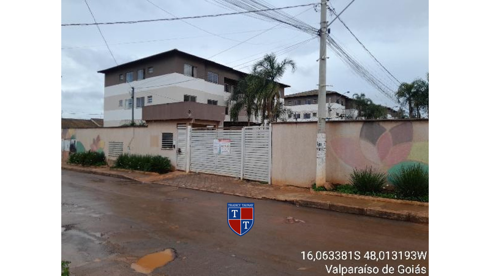 APARTAMENTO em SETOR DE CHACARAS ANHANGUERA C