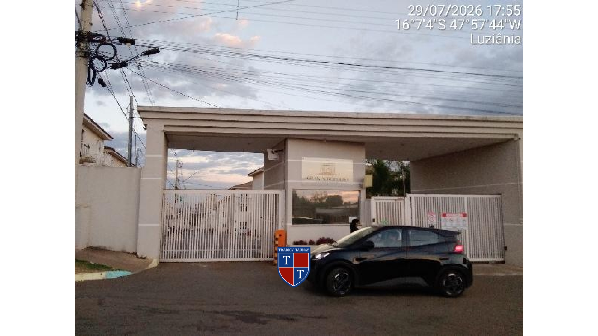 APARTAMENTO em JARDIM FLAMBOYANT