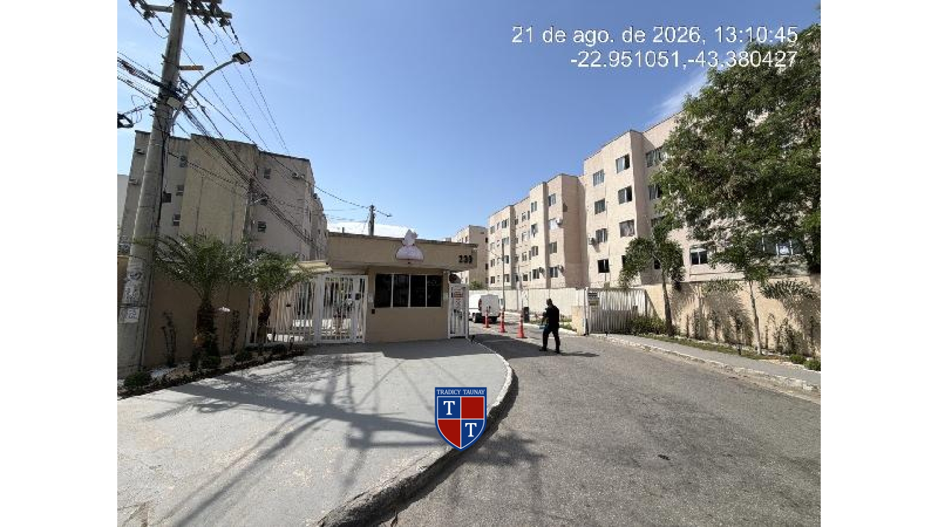 APARTAMENTO em JACAREPAGUA