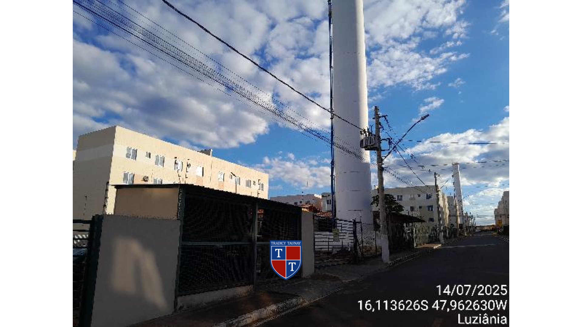 Foto 1 de APARTAMENTO em LOTEAMENTO RAQUEL PIMENTEL, LUZIANIA/GO - Imóvel Retomado CAIXA Ref 8787707044530