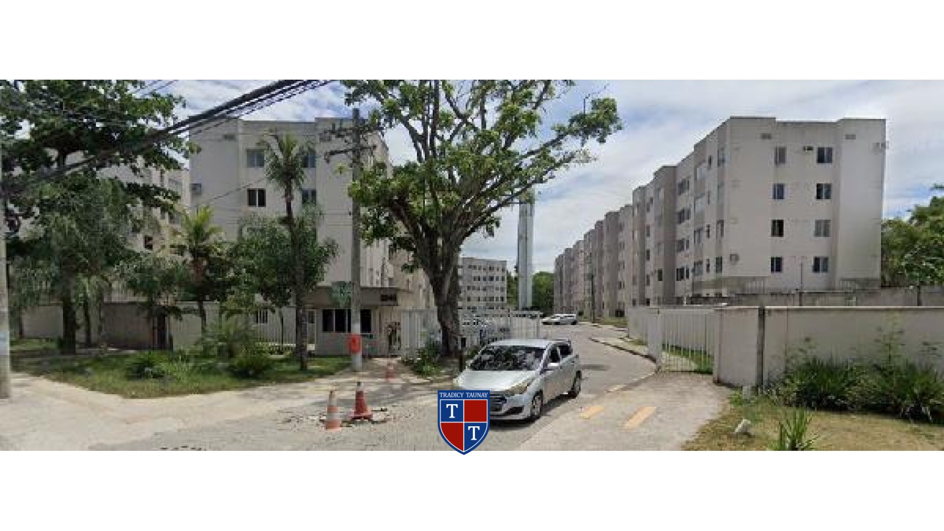 APARTAMENTO em SANTA CRUZ