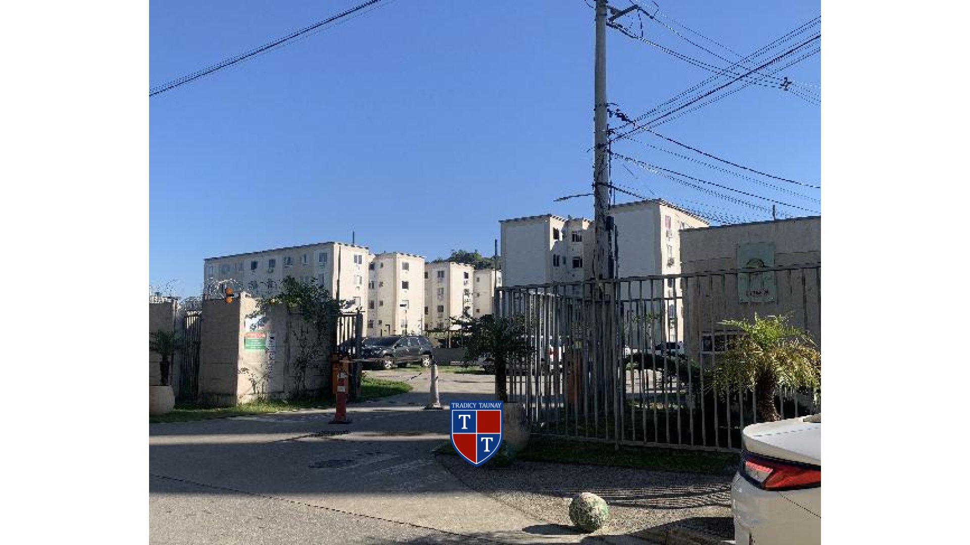 APARTAMENTO em FREGUESIA (JACAREPAGUA)