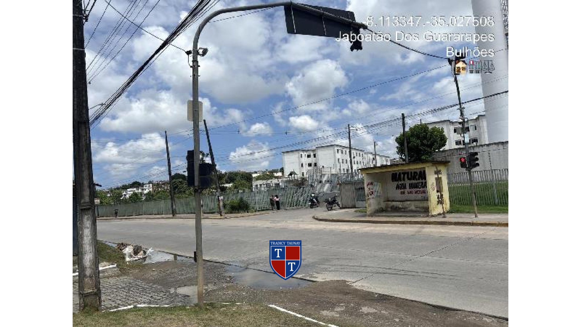 APARTAMENTO em BULHOES