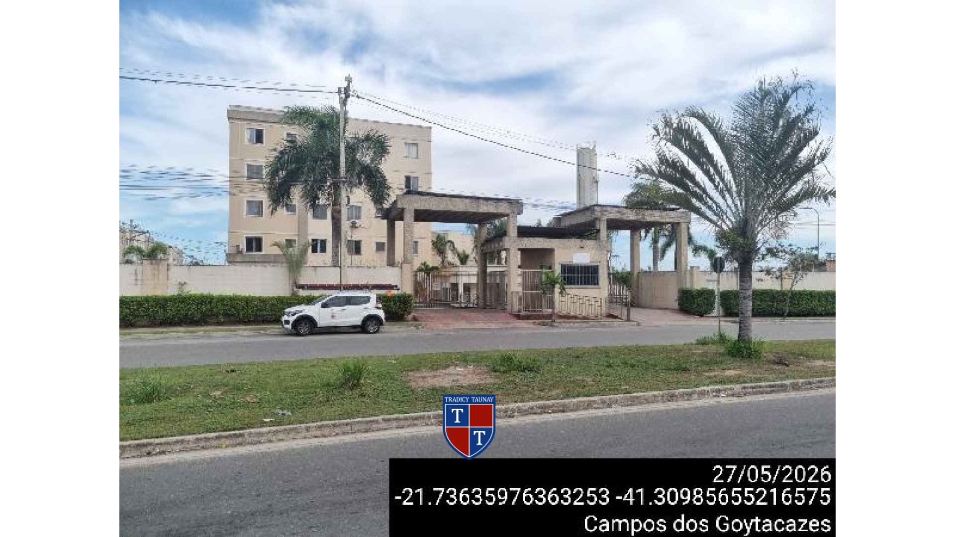APARTAMENTO em JARDINS DE CAMPOS