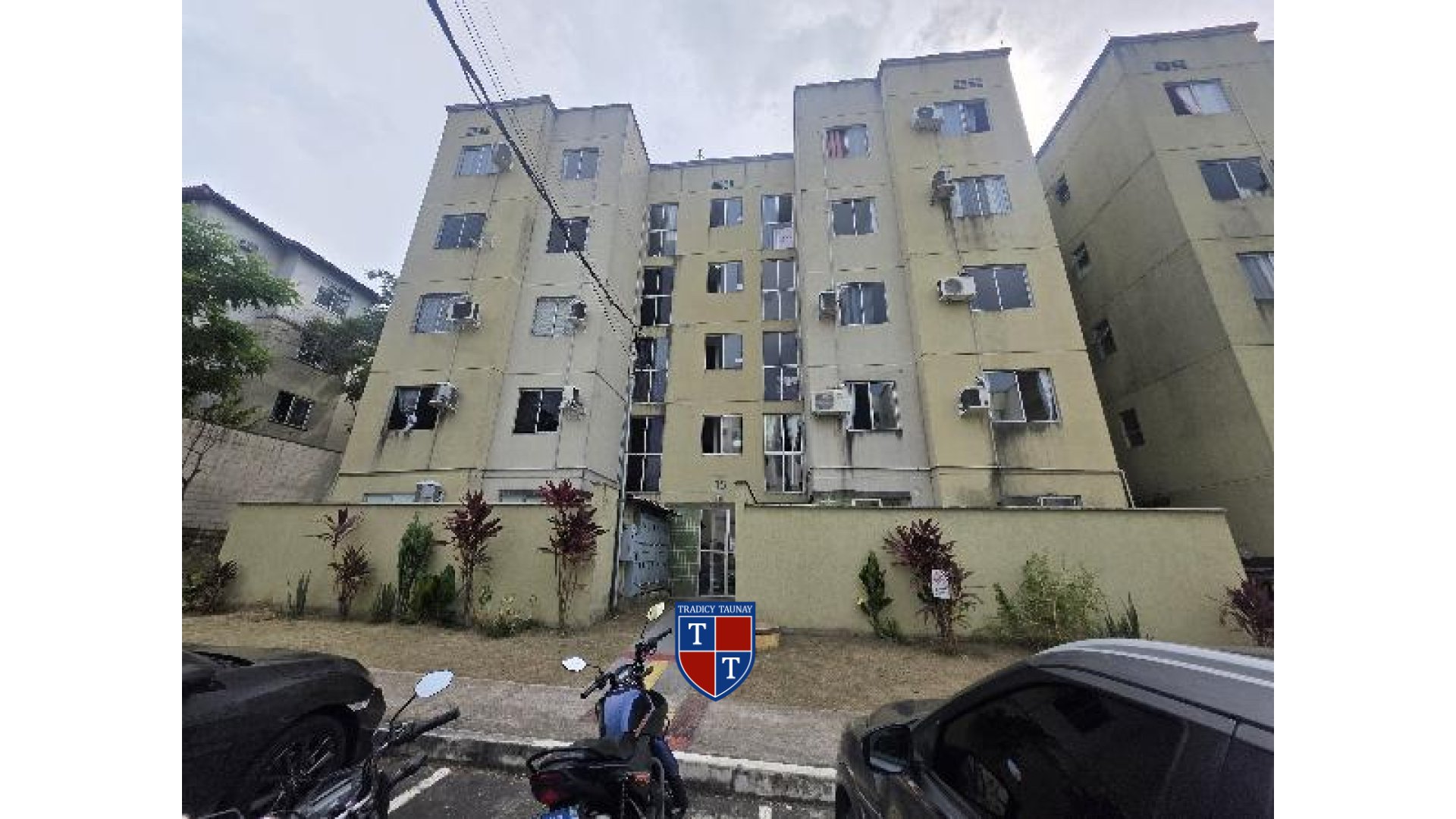 APARTAMENTO em COLONIA TERRA NOVA
