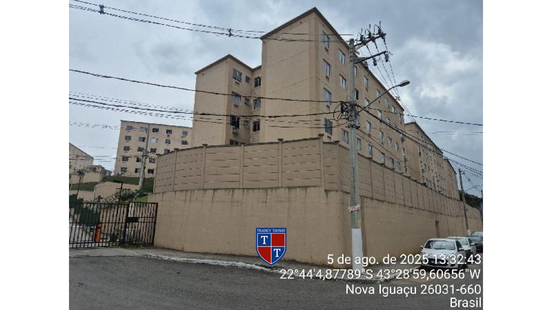 APARTAMENTO em CERAMICA