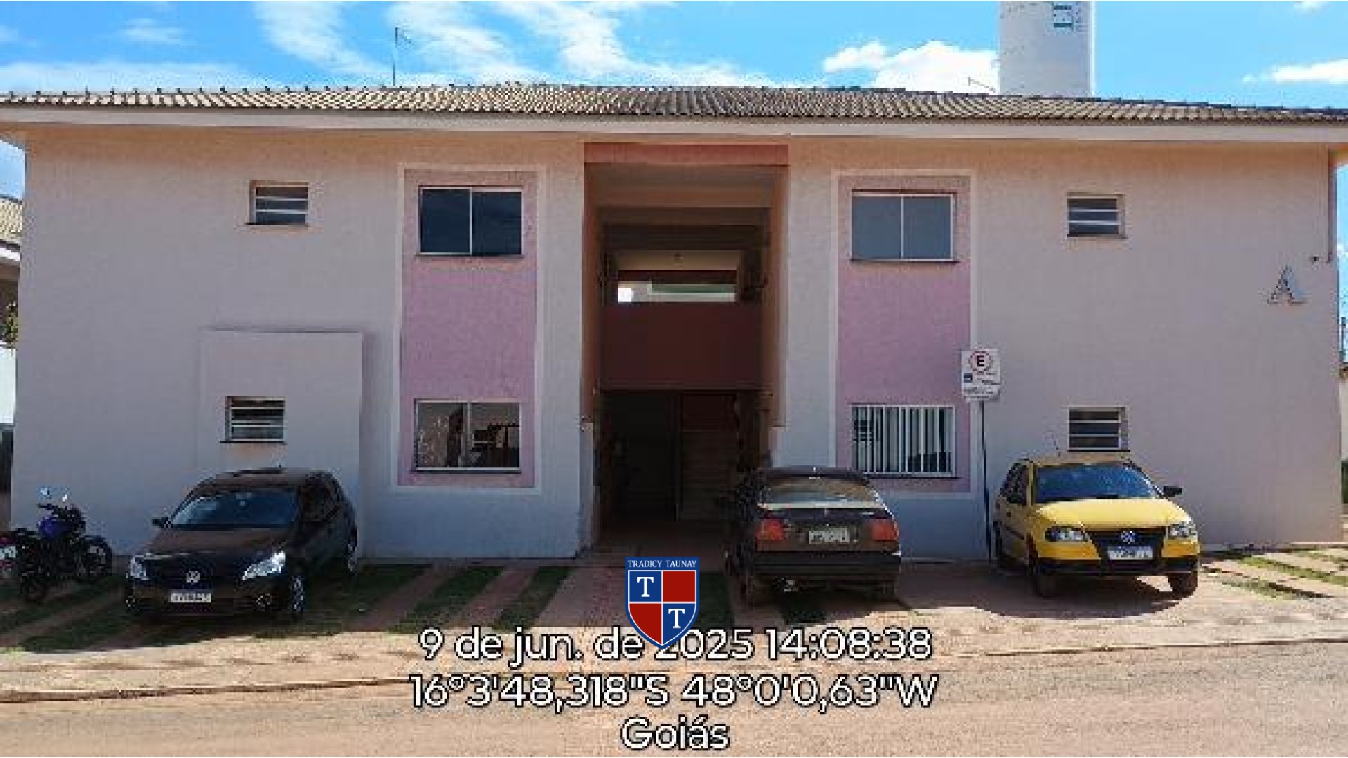 APARTAMENTO em SETOR DE CHACARAS ANHANGUERA C