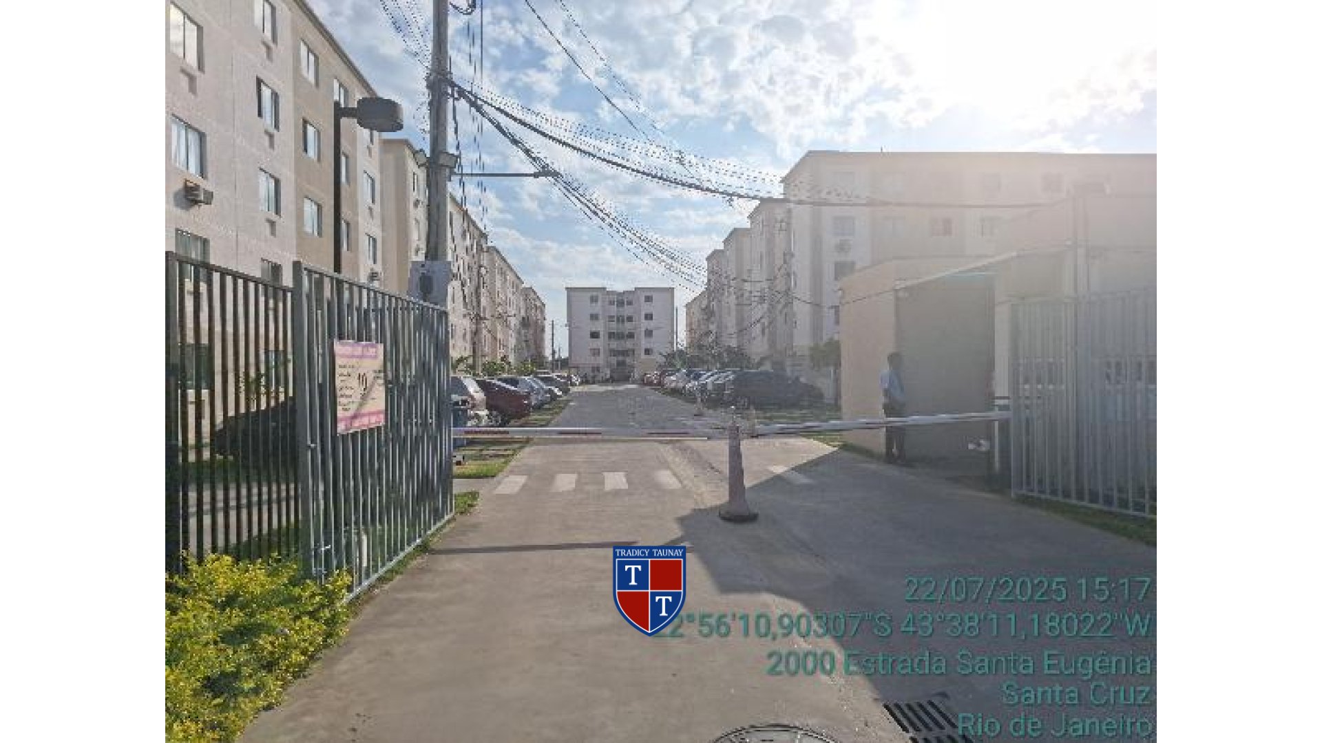 APARTAMENTO em SANTA CRUZ