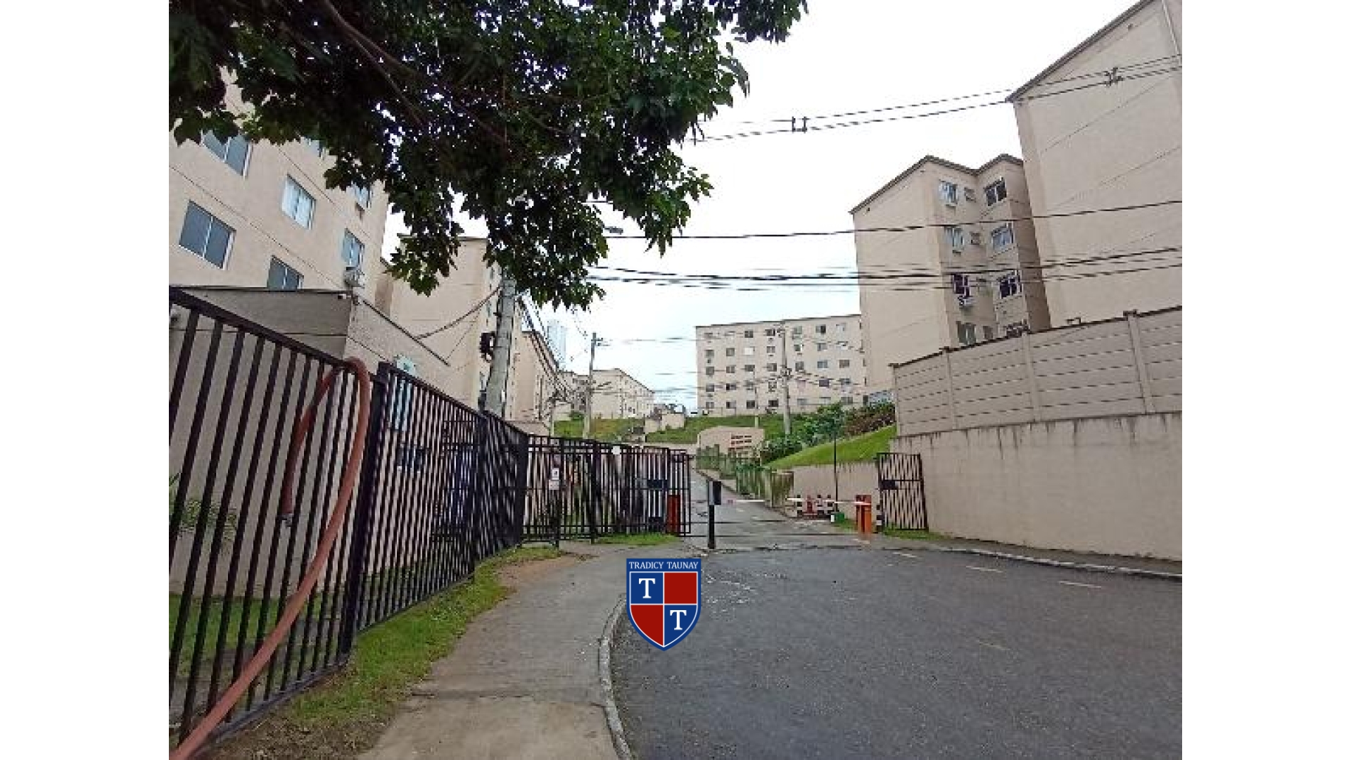 APARTAMENTO em CERAMICA