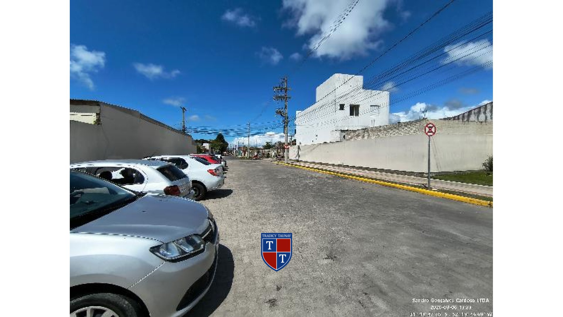 APARTAMENTO em TRES VENDAS