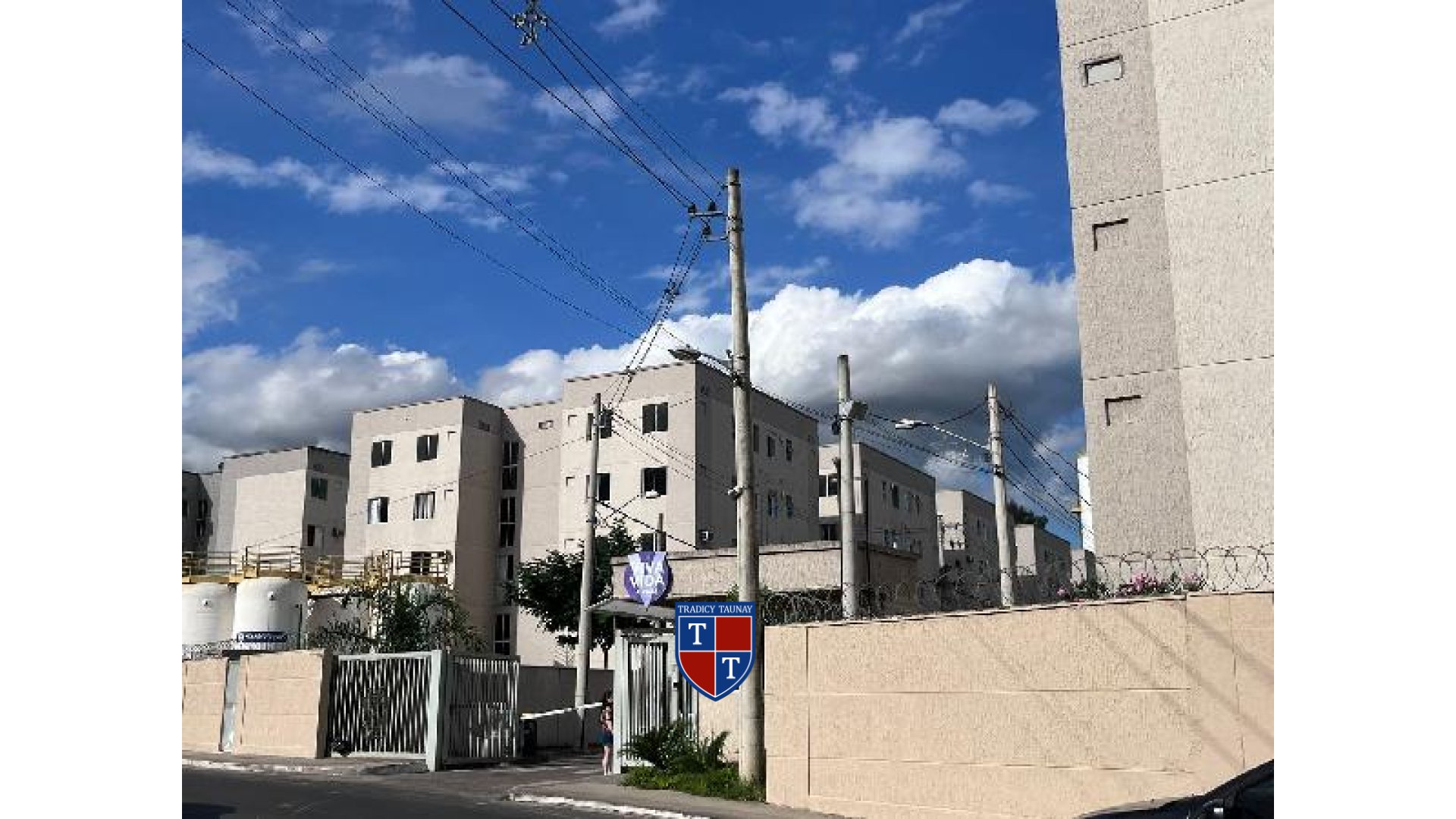 APARTAMENTO em SANTA AMELIA