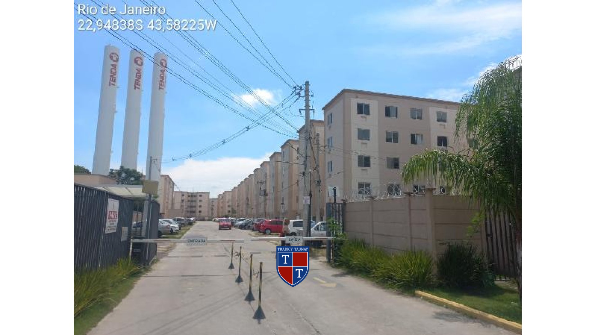 APARTAMENTO em GUARATIBA