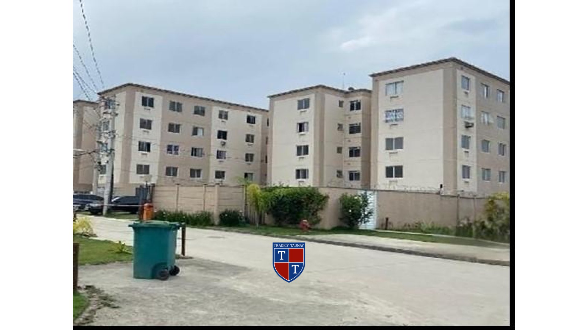 APARTAMENTO em GUARATIBA