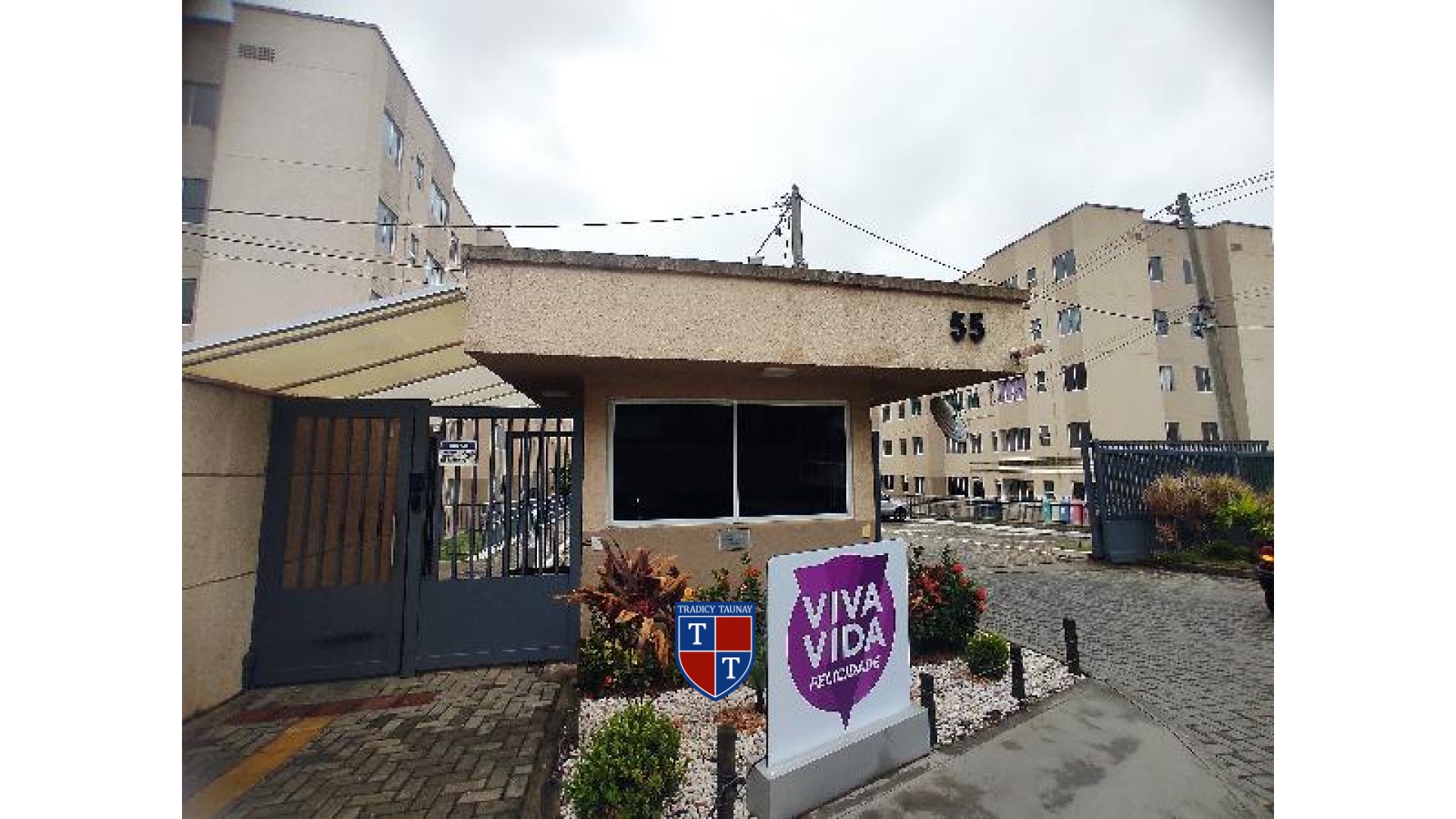 APARTAMENTO em SANTA CRUZ