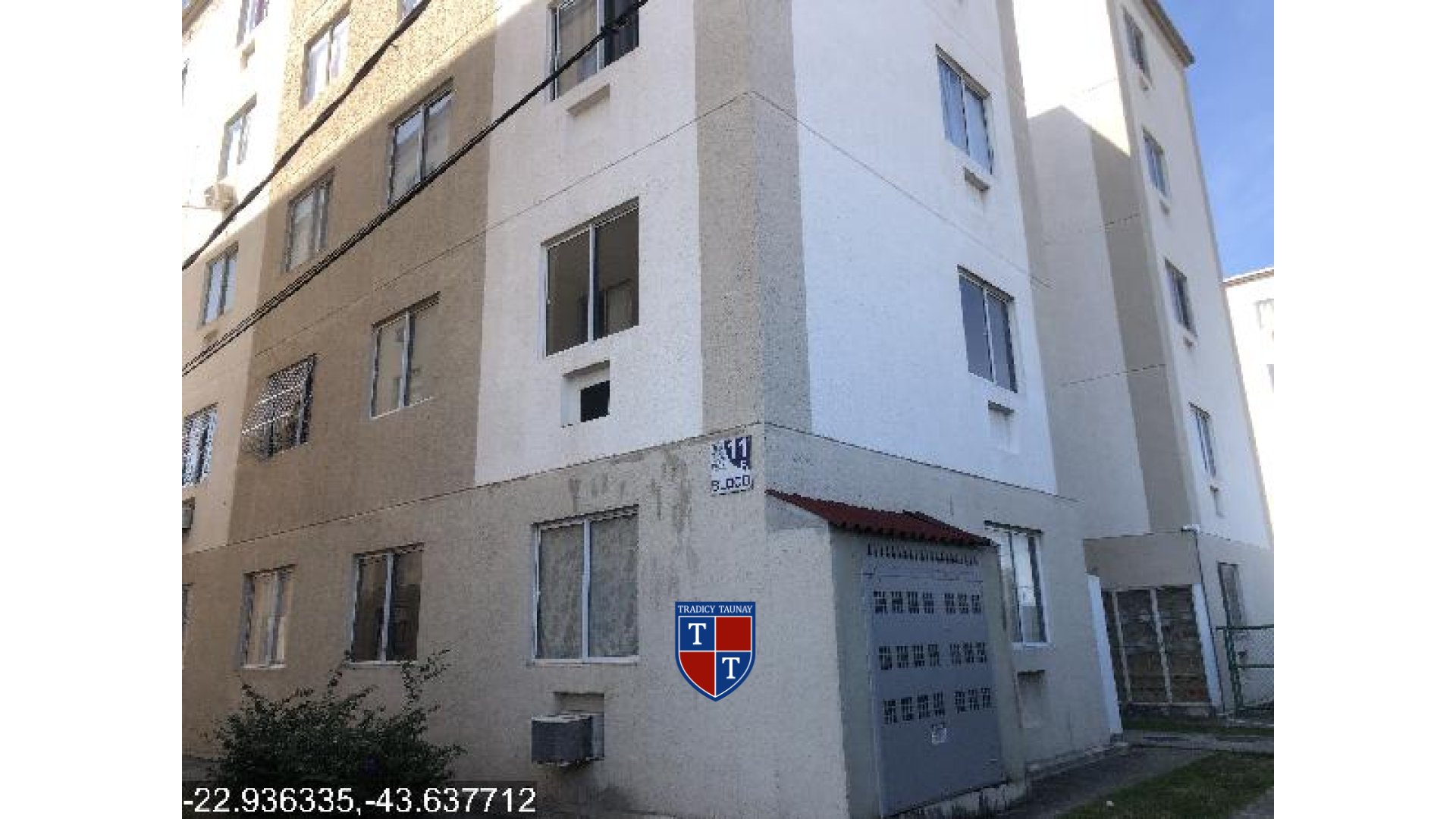 APARTAMENTO em SANTA CRUZ