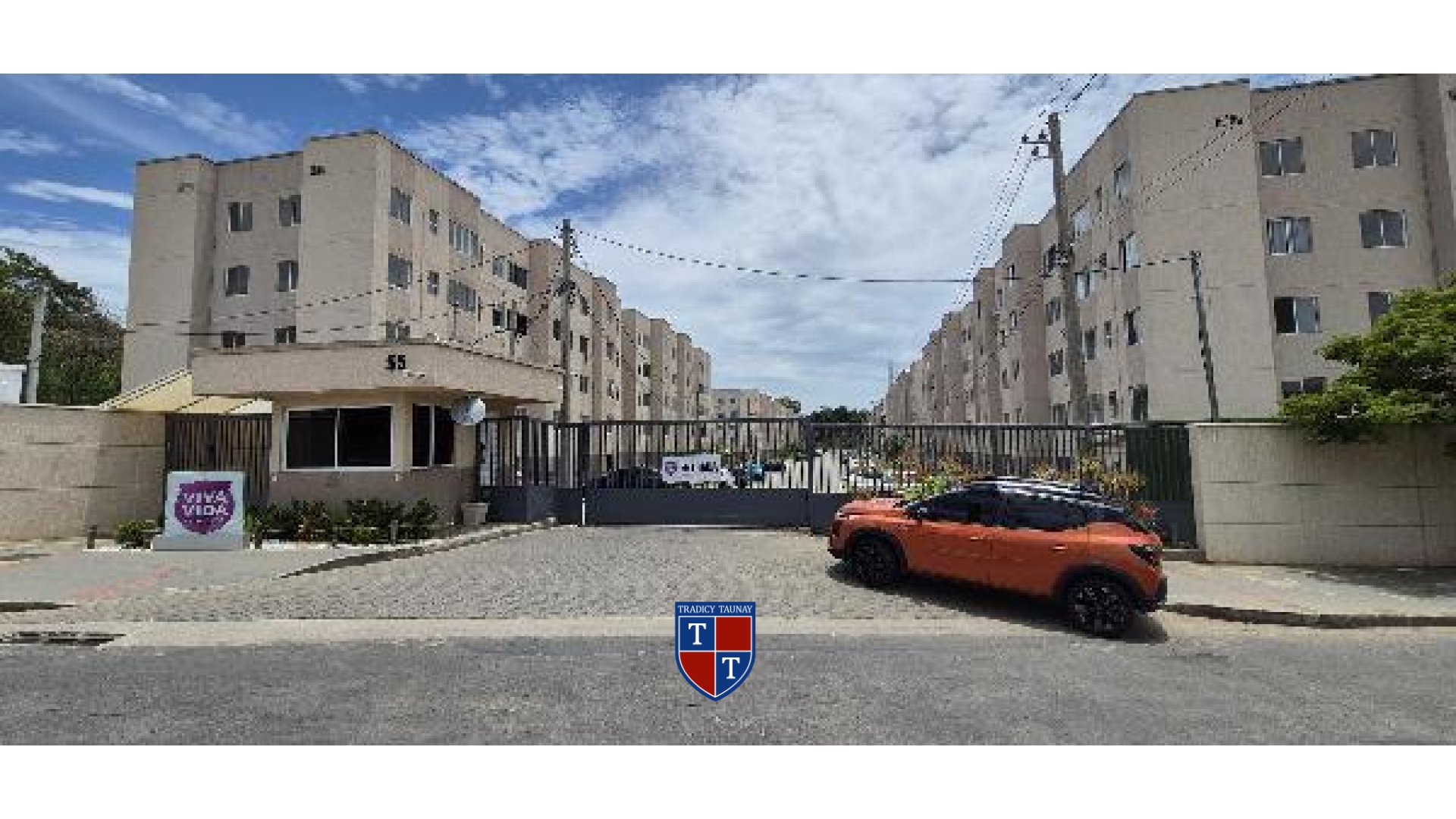 APARTAMENTO em SANTA CRUZ