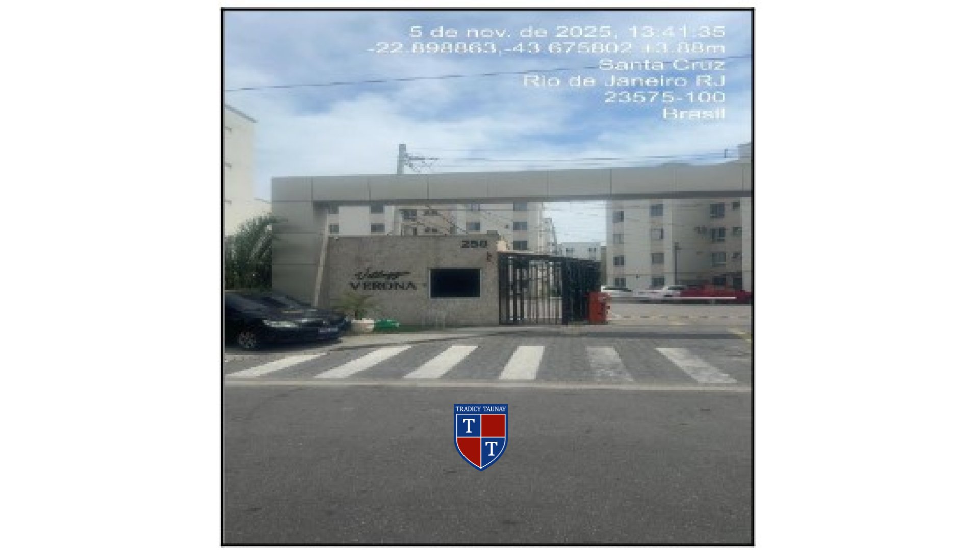 APARTAMENTO em SANTA CRUZ