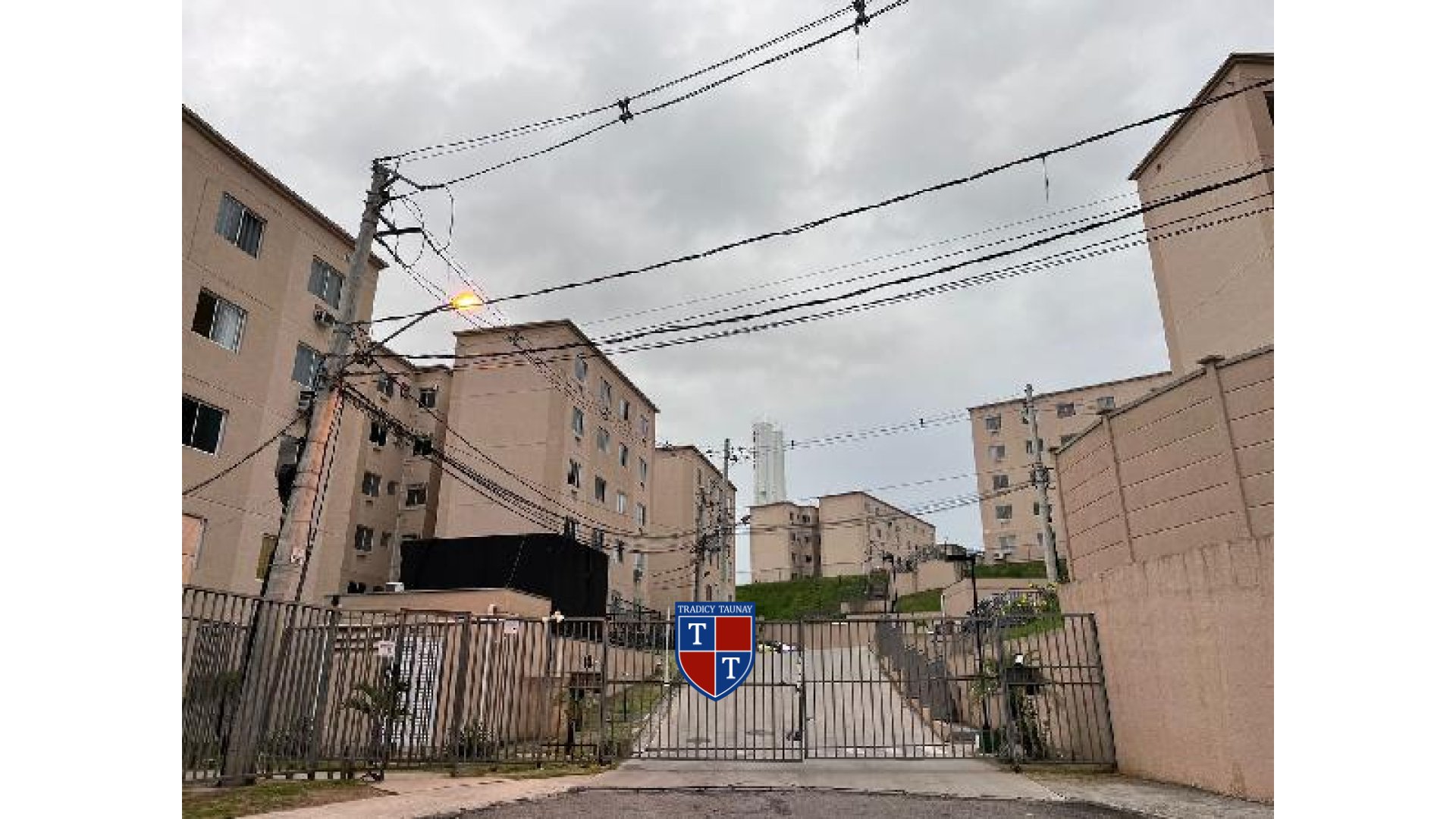 APARTAMENTO em CERAMICA