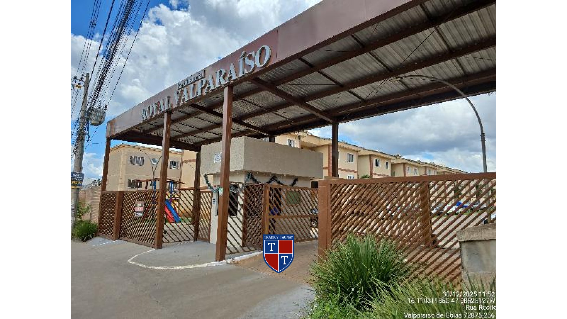 APARTAMENTO em CHACARAS E MANSOES SANTA MARIA