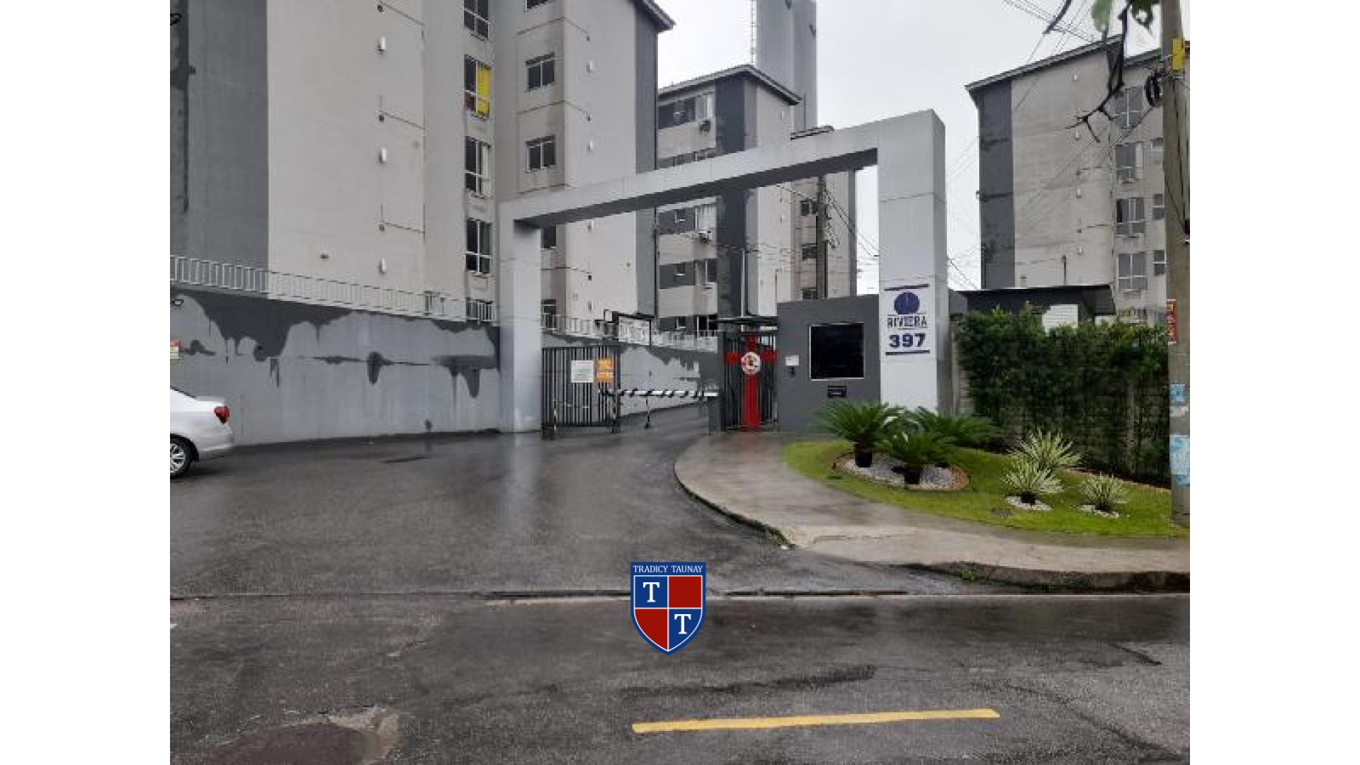 APARTAMENTO em SANTA CRUZ