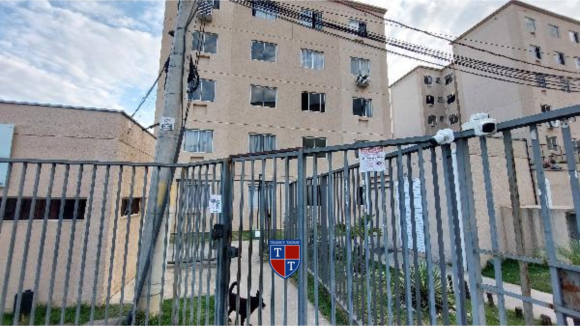 APARTAMENTO em CERAMICA